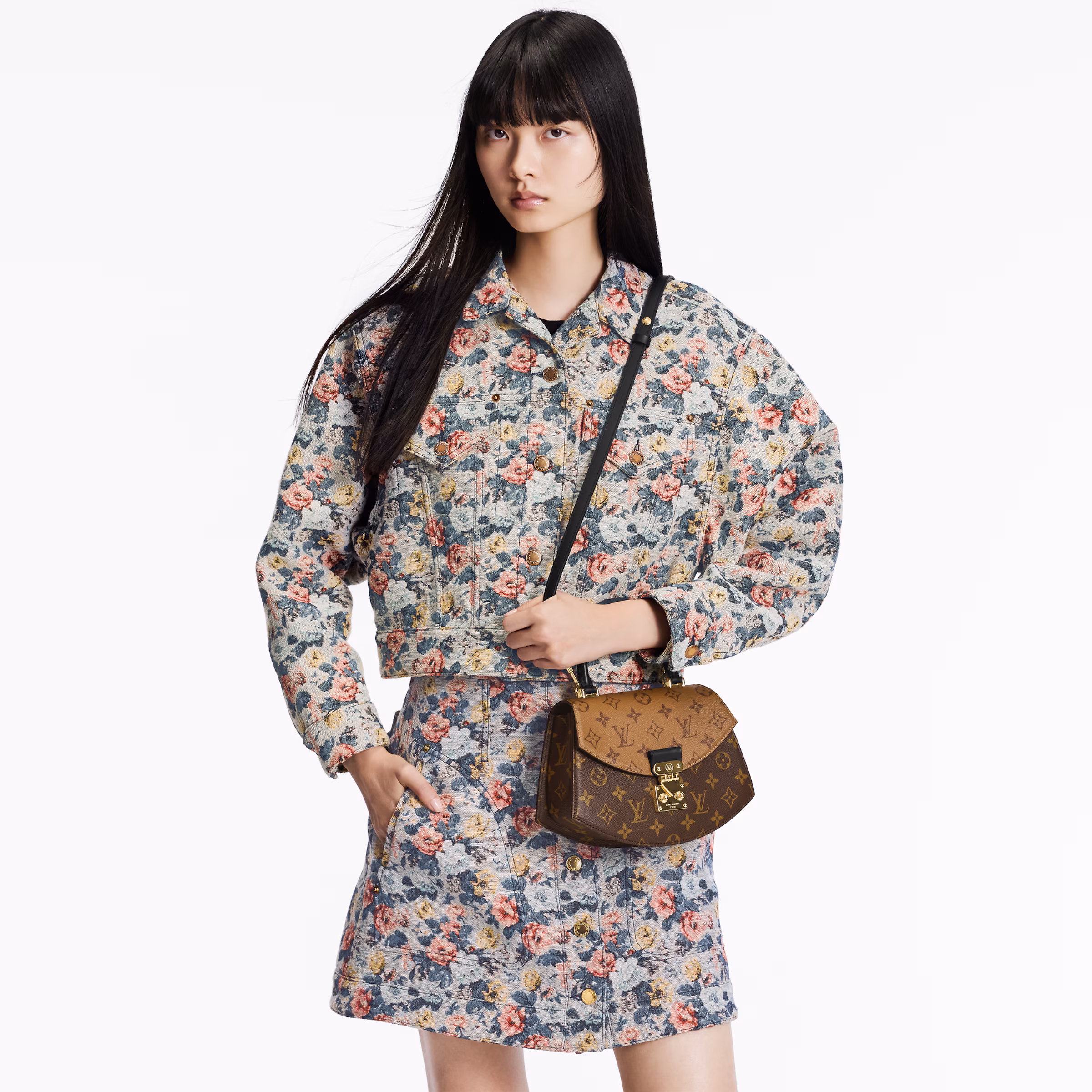 LV Tilsitt Monogram Reverse 2