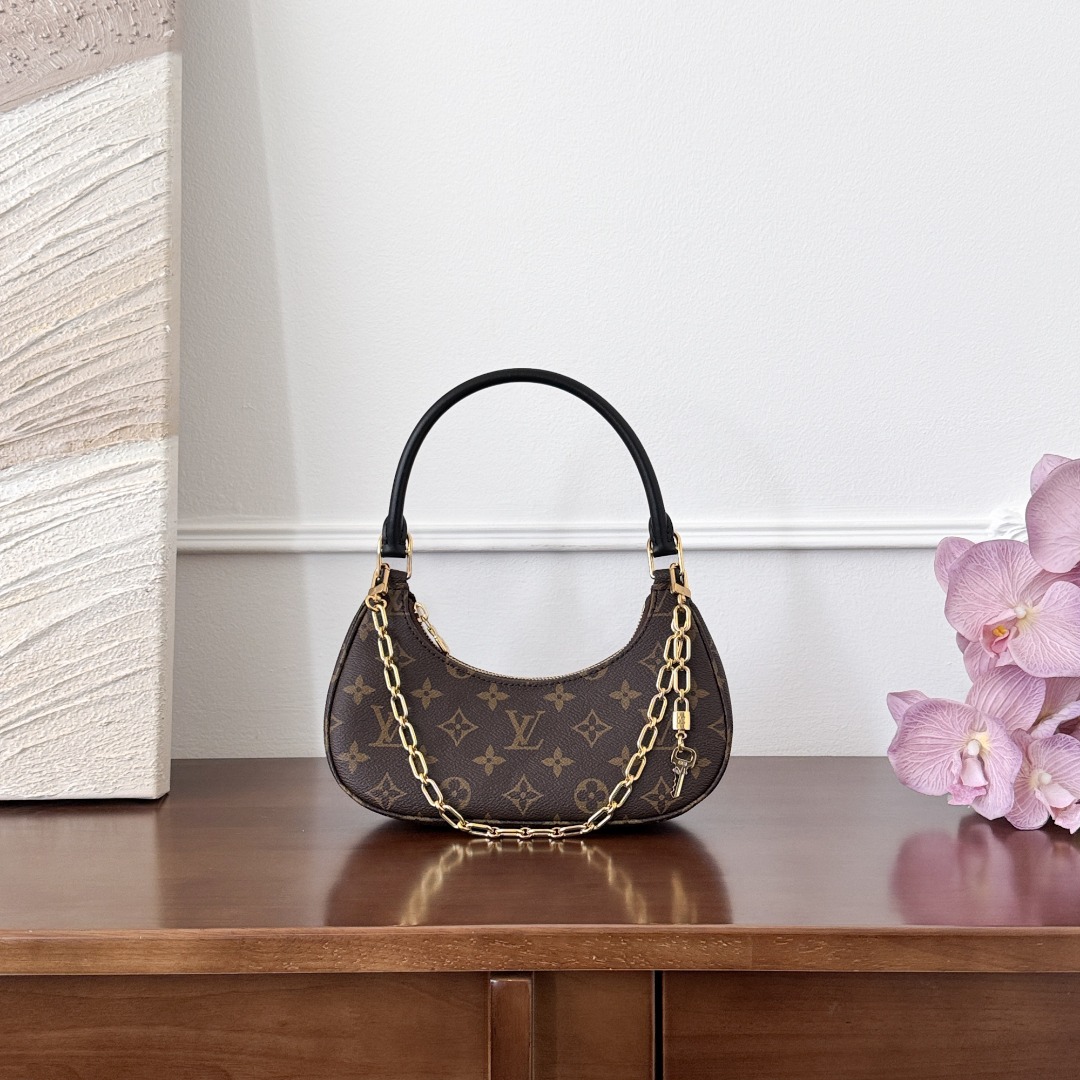 LV Catchy PM Monogram 3