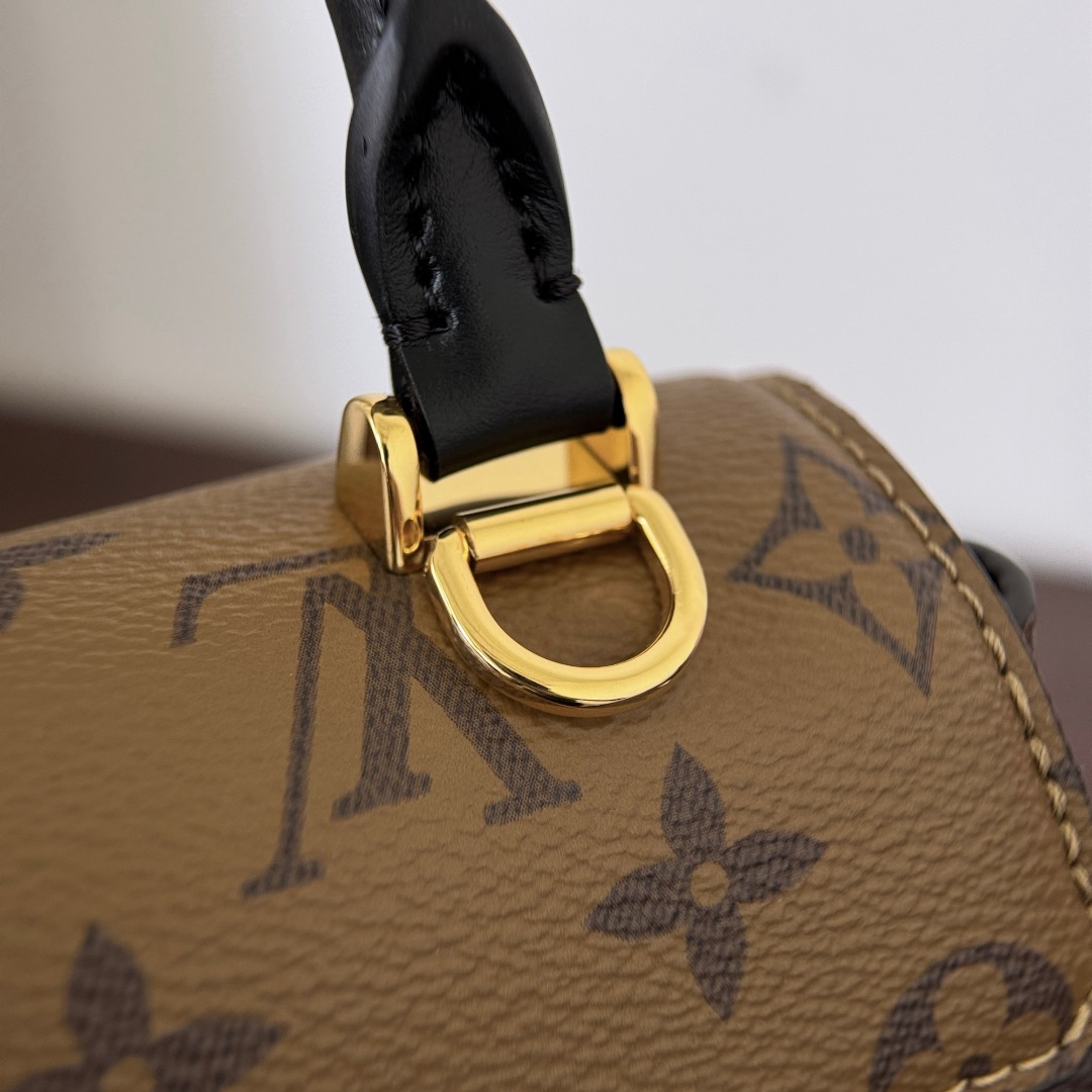 LV Tilsitt Monogram Reverse 8