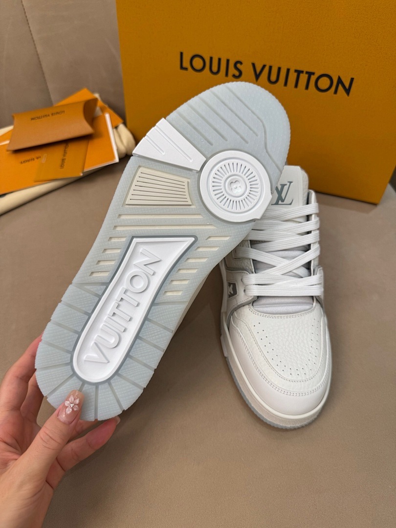 LV Trainer 19