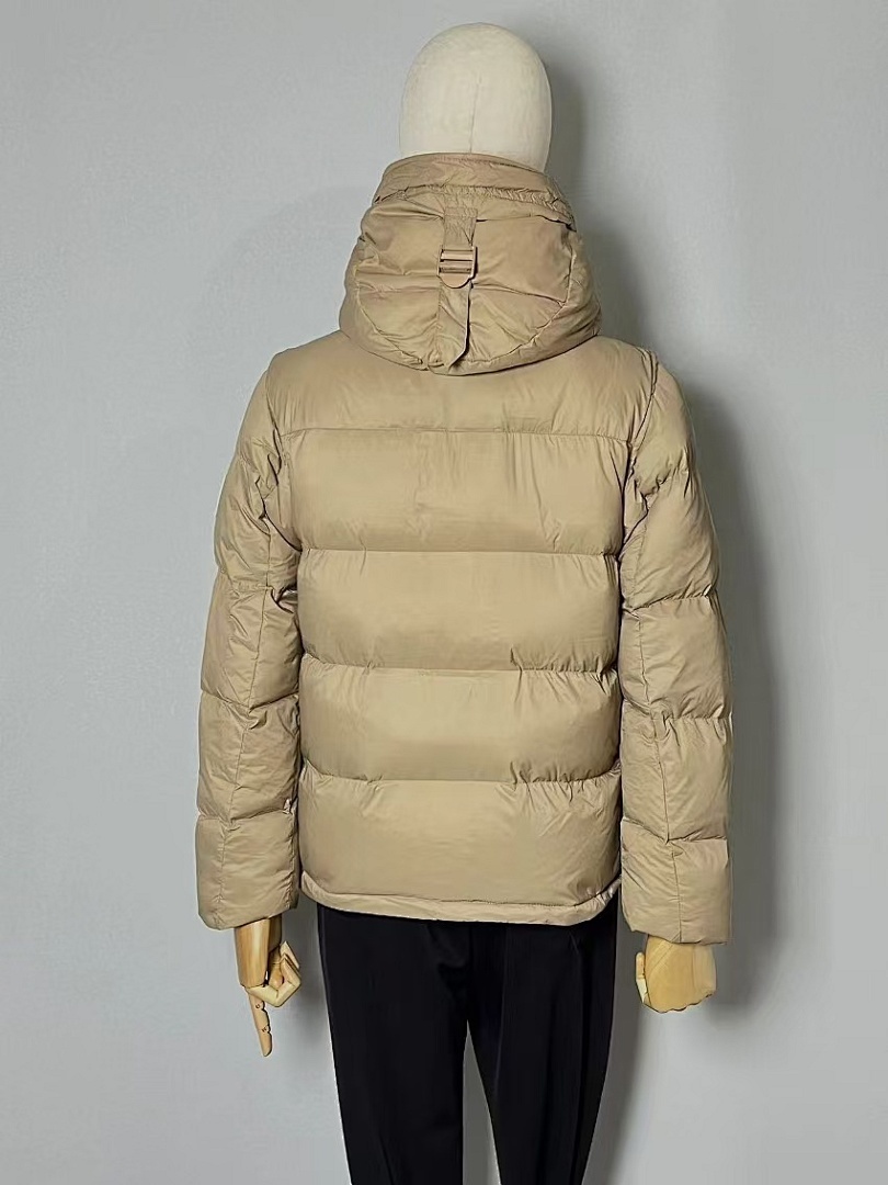 Burberry Halsby Puffer Jacket 7