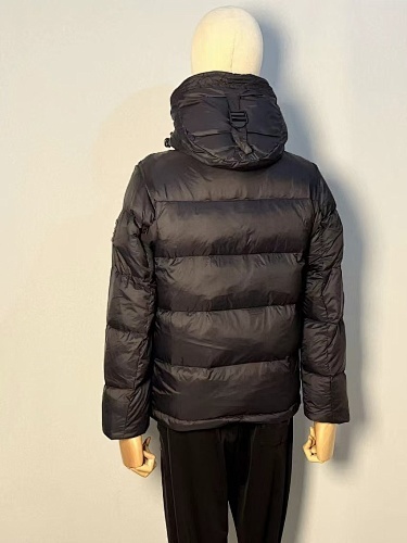 Burberry Halsby Puffer Jacket 16