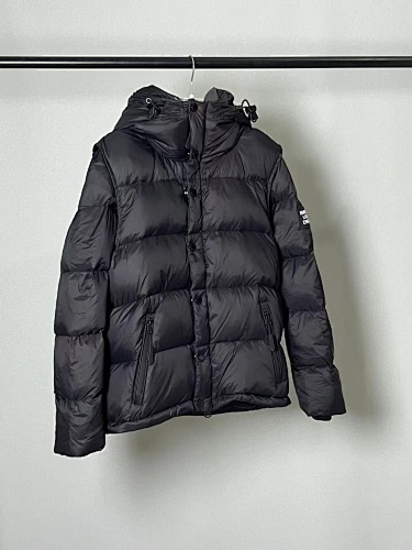 Burberry Halsby Puffer Jacket 17