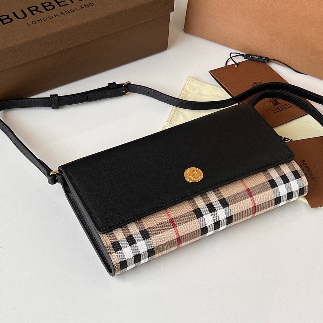 Bolsa Burberry Hannah Wallet 5